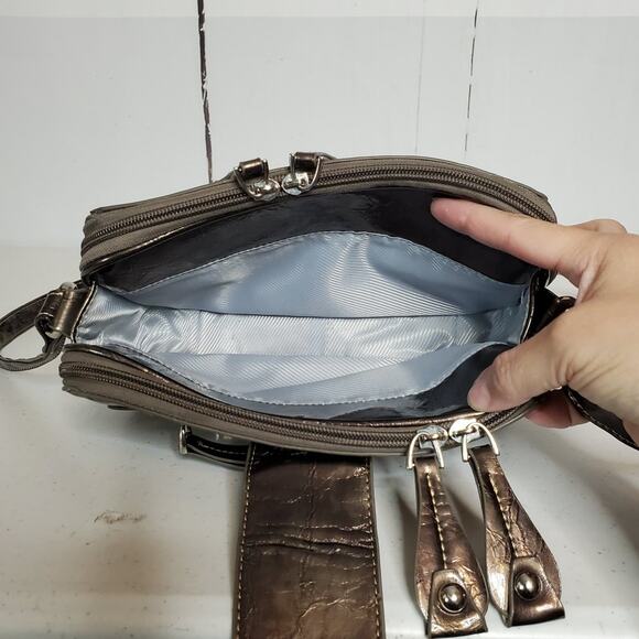 Marc Chantal Faux Snakeskin Embossed Patent Leather Organizer Crossbody Bag - Picture 5 of 14